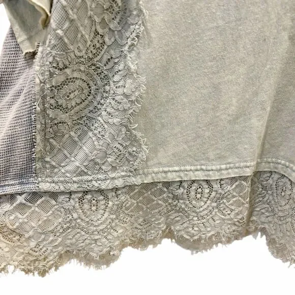 Oli & Hali Washed Number Patchwork Mixed Media Lace Tee Sz L Green/Blue - Picture 5 of 8